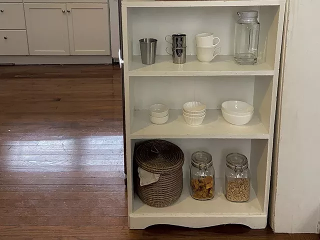 Kitchen area - COURTESY OF MEREDITH BAY-TYACK