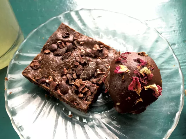 Superfresh! Organic Cafe - HANNAH PALMER EGAN
