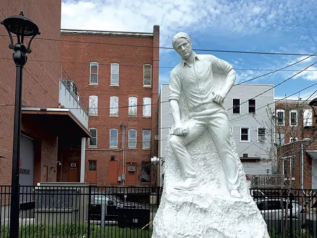 "Stone Legacy" sculpture by Alessandro Lombardo and Andrea Ingrassia - SOPHIE X. POLLAK