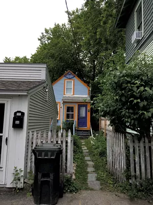 32 Peru Street - PAULA ROUTLY ©️ SEVEN DAYS