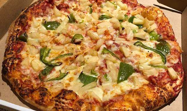 Green peppers and extra pineapple - JAMES BUCK