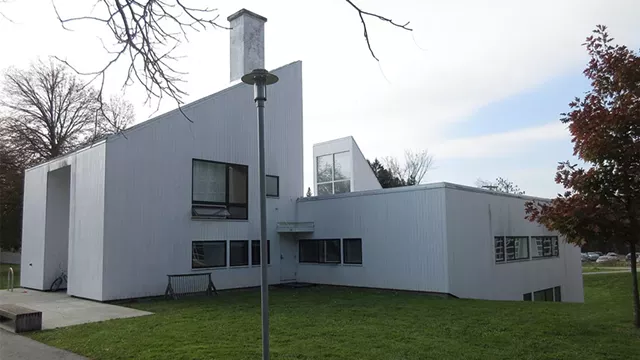 Edward Larrabee Barnes Houses, 1968 - COURTESY OF AMY LILY