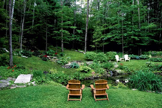 Bob and Shirley Smith's garden in Jericho - COURTESY OF ORELYN EMERSON
