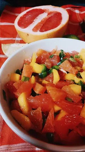 Citrus salsa - ERINN SIMON