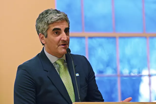 Mayor Miro Weinberger - COURTNEY LAMDIN ©️ SEVEN DAYS