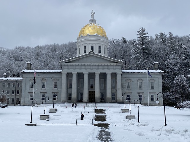 The Vermont Statehouse - BY MATTHEW ROY ©️ SEVEN DAYS