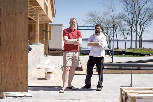 Jason Hanny (left) and Jim Buck of Bravo Zulu Lakeside Bar &amp; Restaurant - LUKE AWTRY