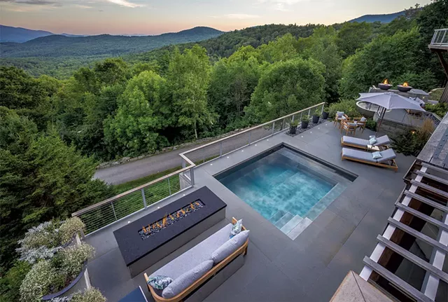 Stainless plunge pool designed by Cynthia Knauf of Knauf Landscape Architecture - COURTESY OF KNAUF LANDSCAPE ARCHITECTURE