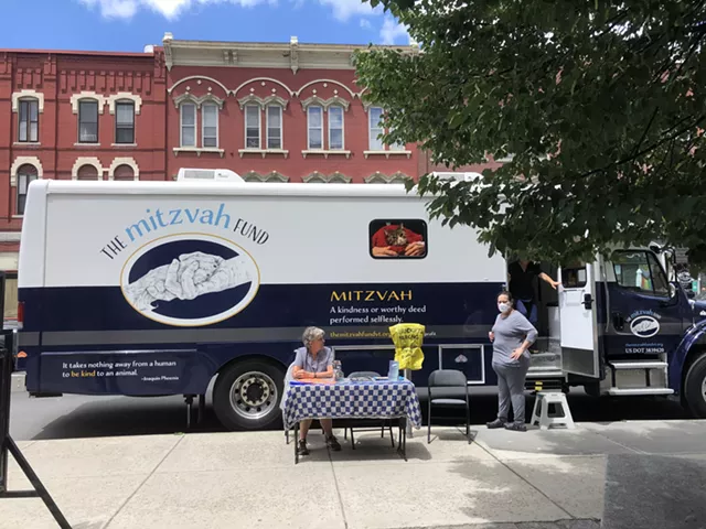 The Mitzvah Fund van in Montpelier - ANNE WALLACE ALLEN ©️ SEVEN DAYS