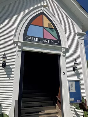 Galerie Art Plus - MOLLY ZAPP