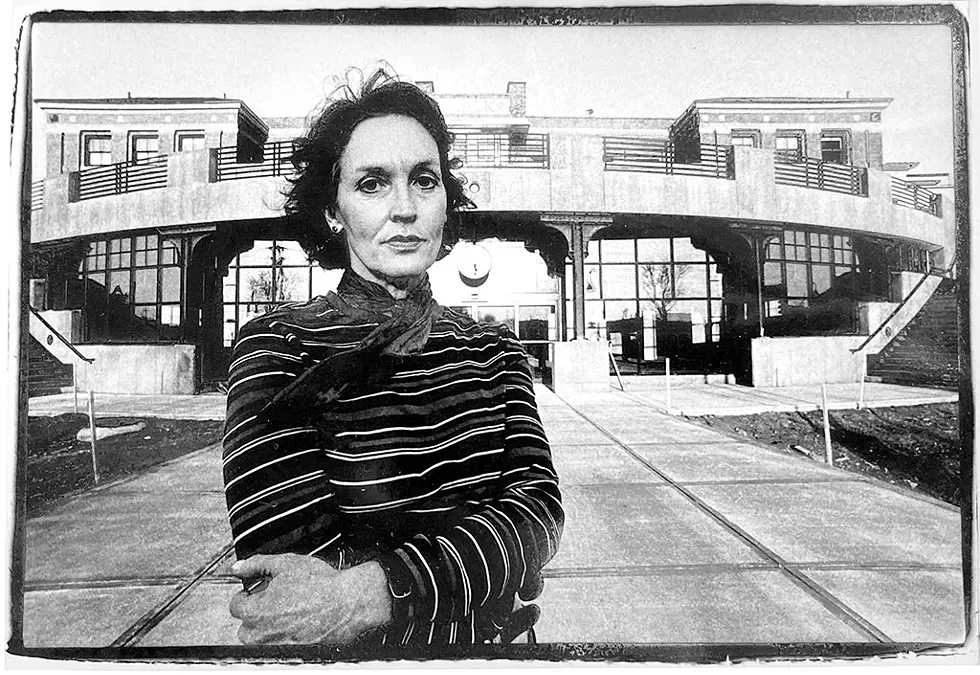 Melinda Moulton at One Main Street, circa 1998 - FILE: MATTHEW THORSEN