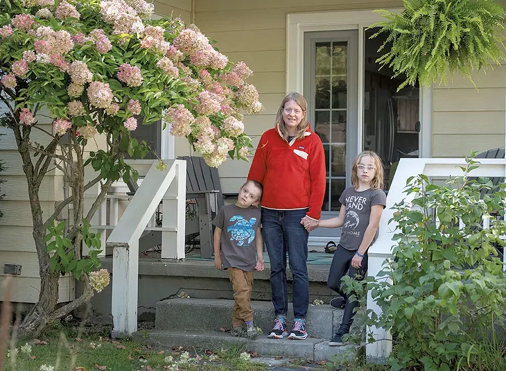 Liz Derry with her kids, Sawyer and Hazel - DARIA BISHOP