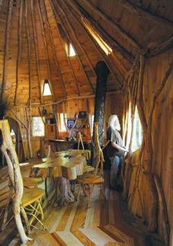 Russ Bennett in his Moretown tree house - JEB WALLACE-BRODEUR