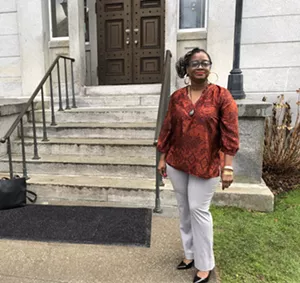 Kiah Morris outside the Vermont Statehouse on Thursday - ANNE WALLACE ALLEN ©️ SEVEN DAYS