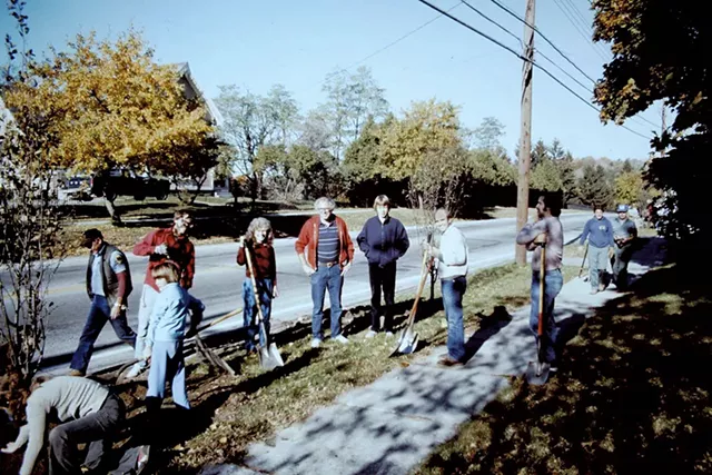 Bernie Sanders and volunteers planting trees on North Avenue in Burlington, 1985 - COURTESY OF WARREN SPINNER