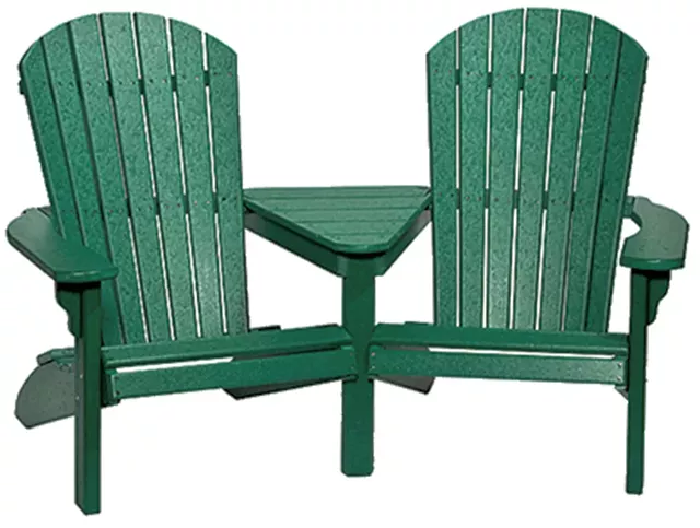 The Fan Back Settee from Livingston Farm