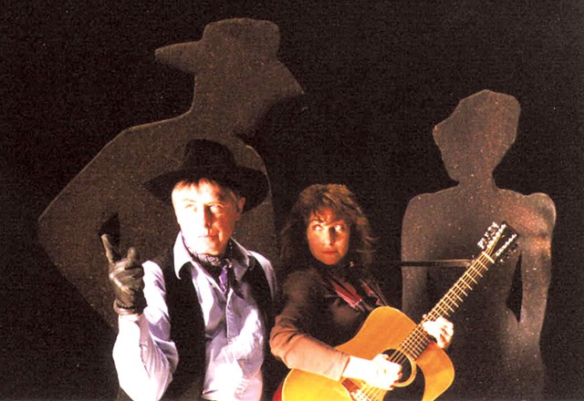 Bent and Keenan in Gunslinger, 1984 - COURTESY OF SUSAN LANG/LOST NATION THEATER