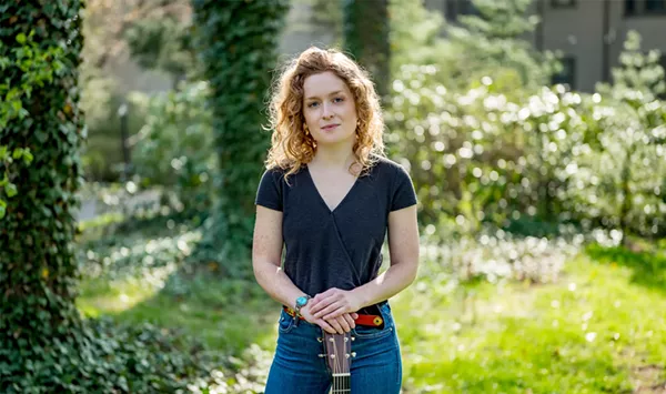 Singer-Songwriter Alice Howe Returns to Stowe, This Time to Play