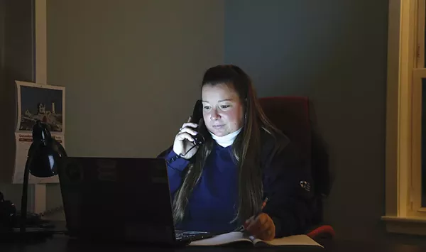 A Call-Taker Advises the Anxious During a Shift on Vermont's Suicide-Prevention Hotline