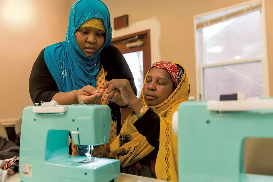 Khadija Abdi (left) and Isha Abdi - PHOTOS: OLIVER PARINI