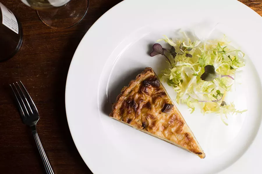 Onion tart - BRENT HARREWYN