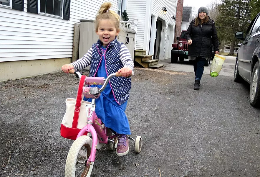 Genevieve Scott with mom, Joanna - MATTHEW THORSEN