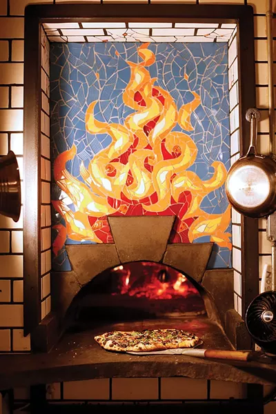 Wood-fired pizza - SARAH PRIESTAP