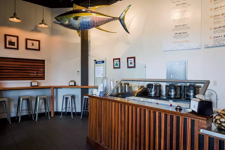 Seating at the Scale Poké Bar - OLIVER PARINI