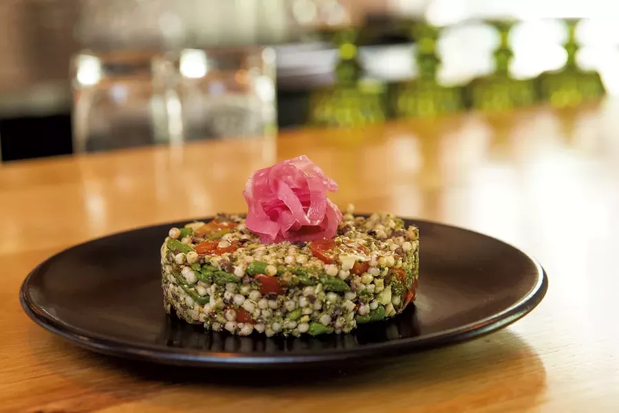 Pearl pesto couscous - JAMES BUCK