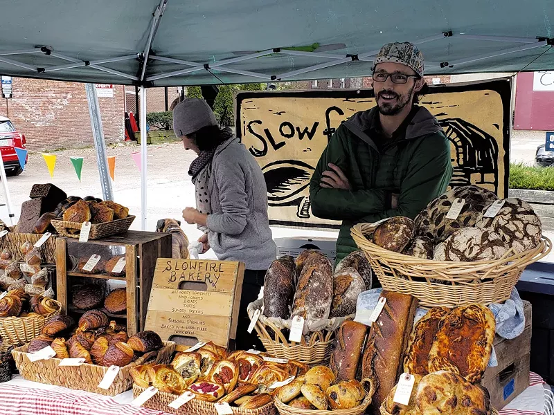 Scott Medellin at the Burlington Farmers Market - MATTHEW ROY