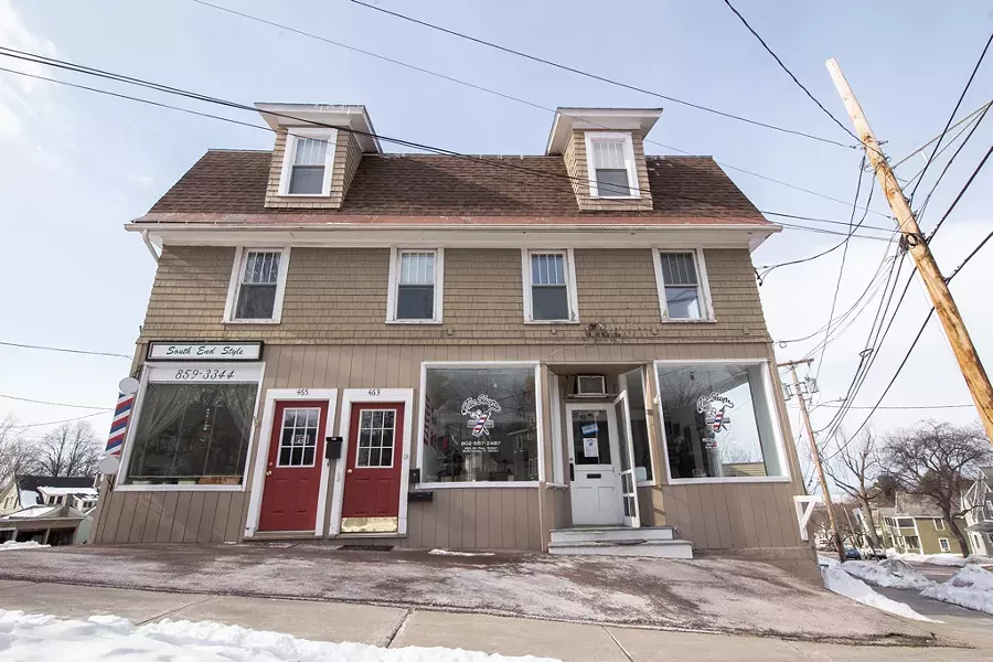 463-465 St. Paul Street - LUKE AWTRY