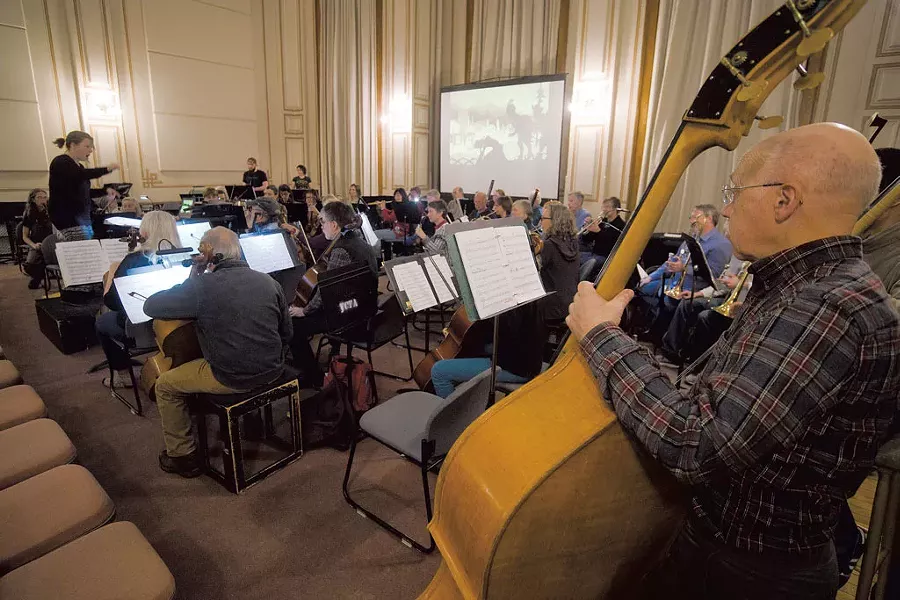 The Montpelier Chamber Orchestra - JEB WALLACE-BRODEUR