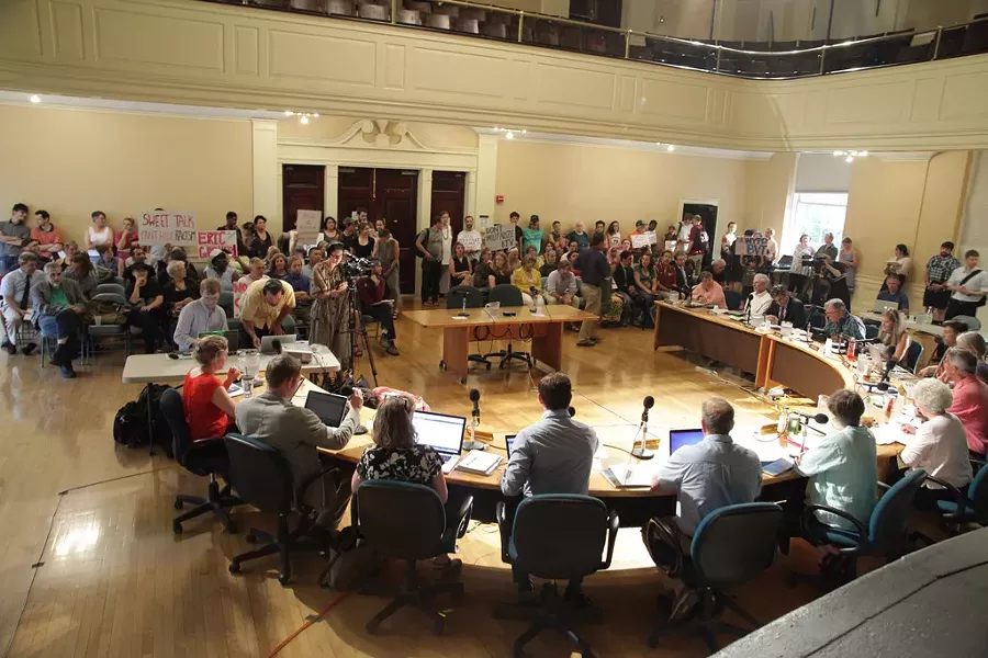 Monday's city council session - MATTHEW THORSEN
