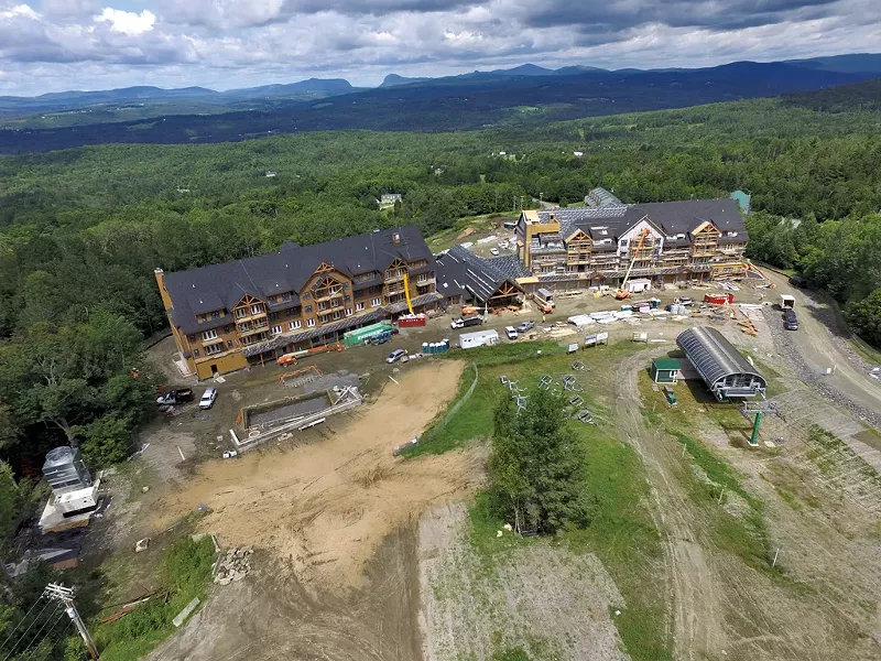 Q Burke Mountain Resort - DON WHIPPLE