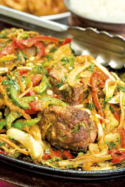 Lamb kebabs - OLIVER PARINI