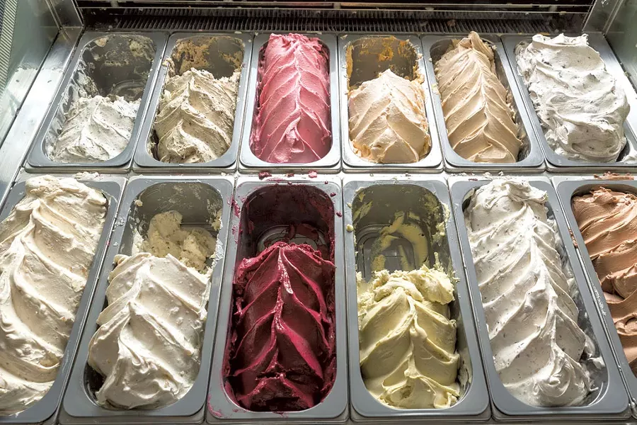 The gelato case at La Villa Bistro - OLIVER PARINI