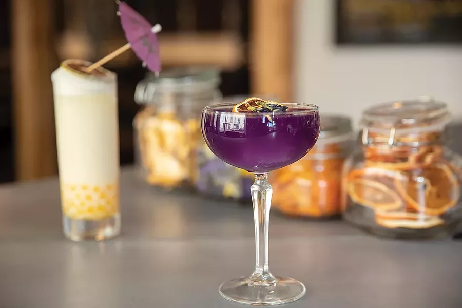 Mandarin - FILE: JAMS BUCK