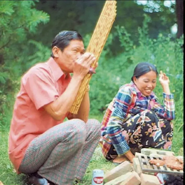 Souphine playing the khene