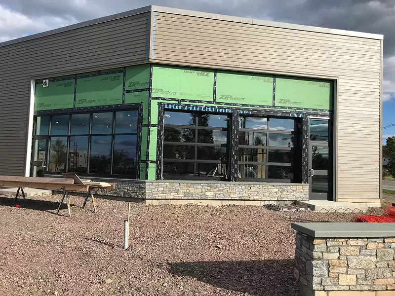 Williston site where the Farmhouse Tap & Grill had planned to open - SALLY POLLAK ©️ SEVEN DAYS