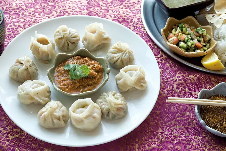 Momos - OLIVER PARINI