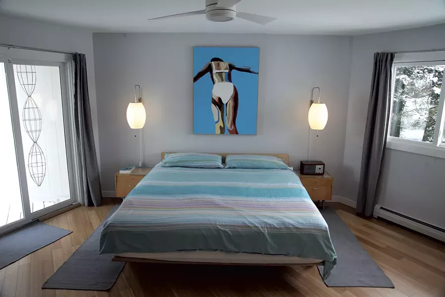 Non-rectilinear master bedroom - MATTHEW THORSEN