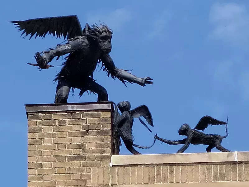 Winged monkeys by Steve Larrabee - MATTHEW THORSEN