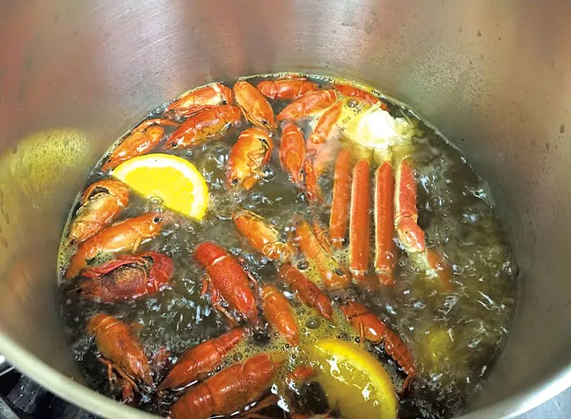 Shellfish boil at M-Saigon Restaurant
