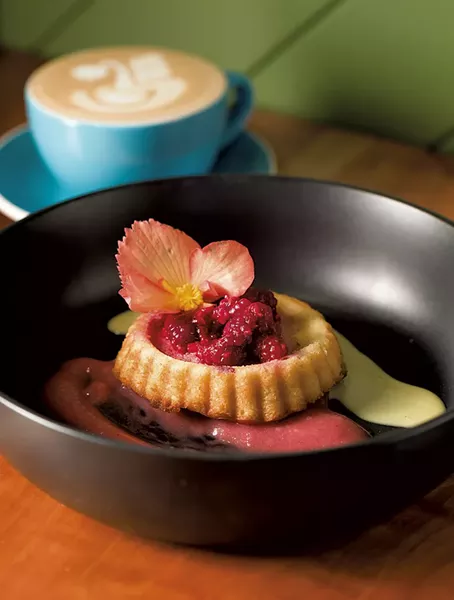 Bourbon-almond cake - OLIVER PARINI