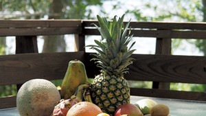 Caribbean Fruit Salad: A Tropical Twist on a Summer Staple
