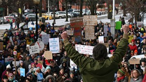 Hundreds Rally in Burlington to Support Refugees