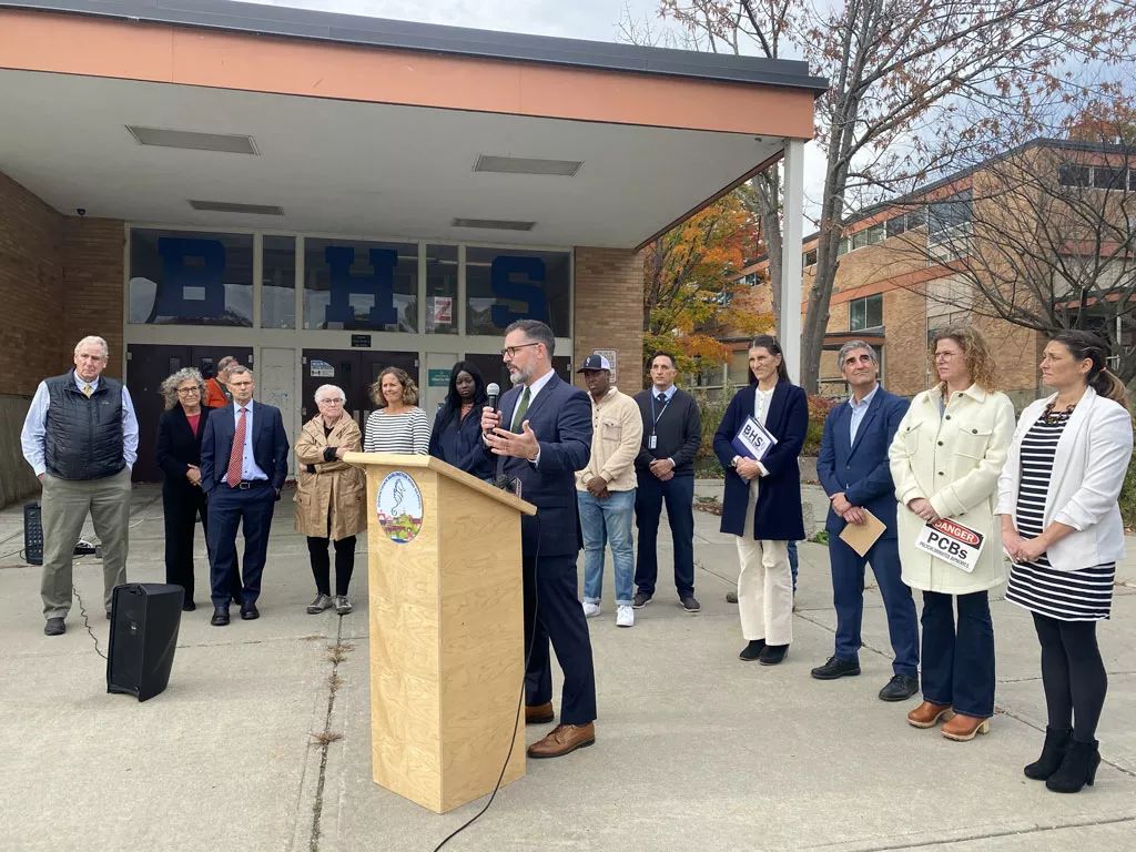 Burlington superintendent Tom Flanagan at Thursday's press conference - ALISON NOVAK ©️ SEVEN DAYS