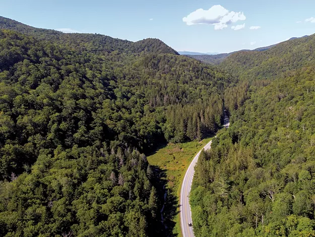 What Route 100 Says About Vermont: A Journey in Five Parts - Vimarsana News