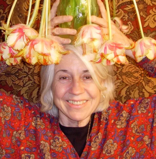 Obituary: Susan Farrow 1943-2022 - Vimarsana News