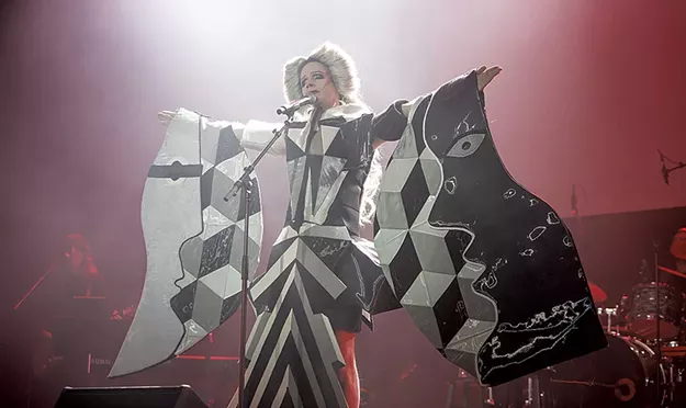 Soundbites: Staff Picks for the Year's Best Music - Vimarsana News